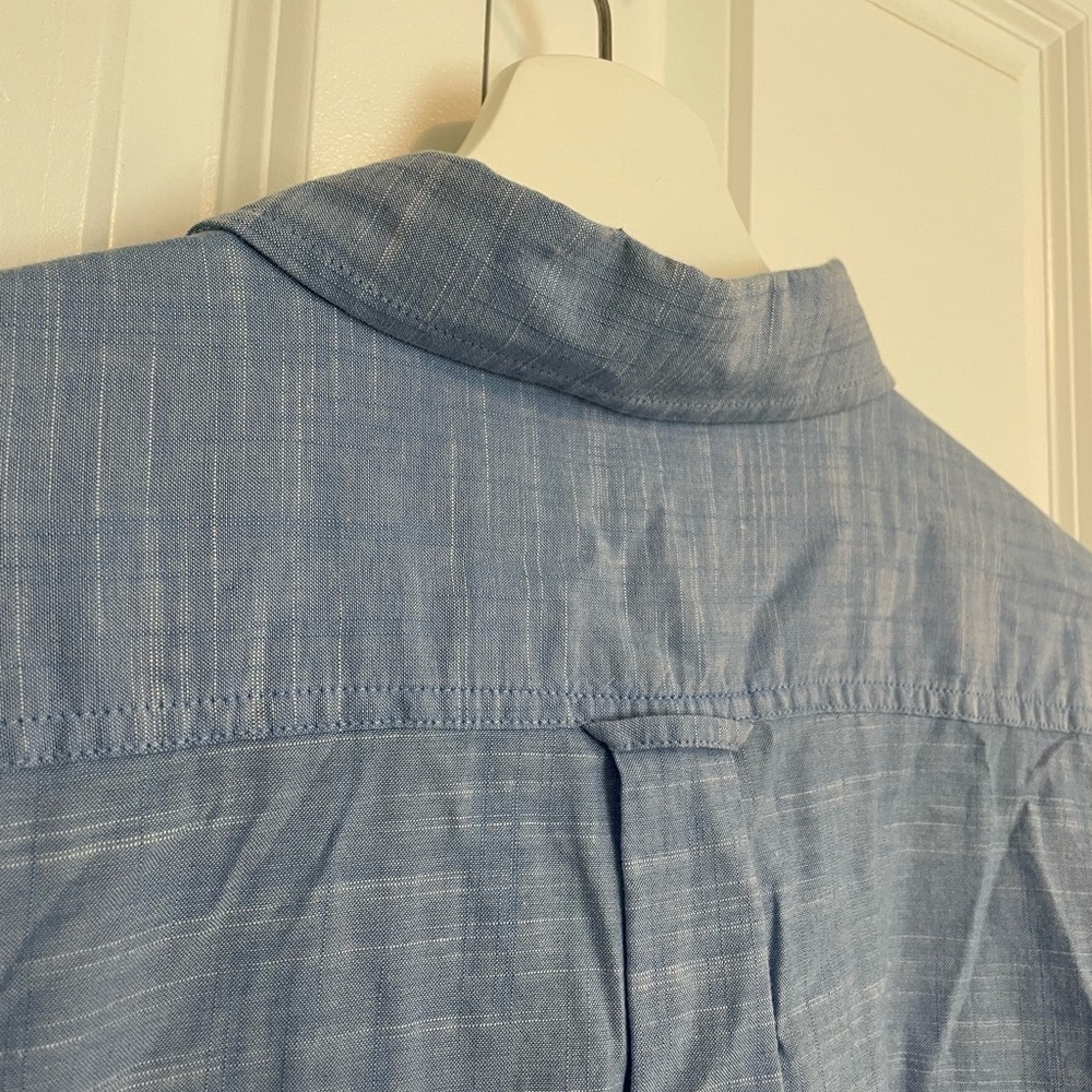 IZOD Shirt - Picture 4 of 11